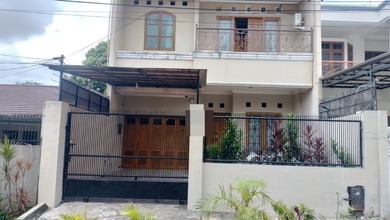 Rumah Eksklusif LT 226 m2, area Kebon Jeruk, Jakarta Barat