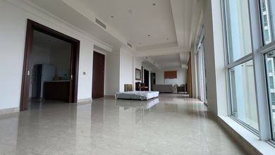 Disewakan Apartemen Siap Tinggal 4 BR di Kebayoran Lama, Jakarta Selatan Lokasi Strategis