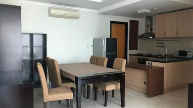 For Rent: Stylish 3-Bedroom Apartemen (141 sqm) in Setiabudi, Jakarta Selatan – Prime Location [smartweb-furniture