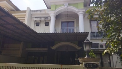 Jual Rumah Megah Luas 222 m2 Kawasan Cakung, Jakarta Timur