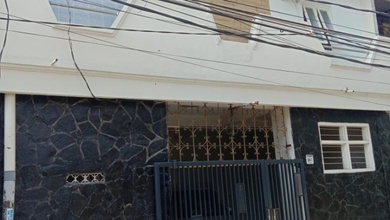 Promo Rumah di Tambaksari, Surabaya, LB 108m², Harga 850 Juta