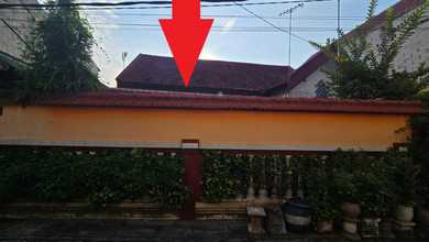 Kesempatan Rumah di Kenjeran, Surabaya, LB 239m², Harga 700 Juta