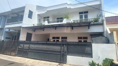 Jual Rumah Siap Huni area Johar Baru, Jakarta Pusat, LT 150 m2
