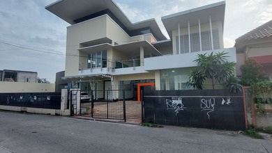 Jual Rumah Siap Huni area Sukmajaya, Depok, Luas 1720 m2