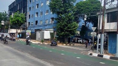 Gedung Komersil Strategis 4800m2 Dijual di Setiabudi