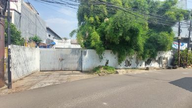 Rumah Modern LT 754 Jual di Cipete, Jakarta Selatan
