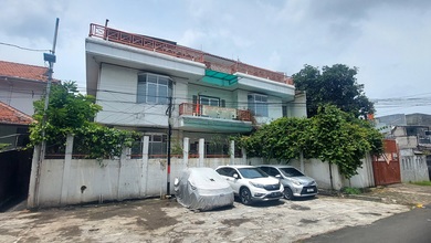 Jual Segera Rumah Elit di Jatinegara, Jakarta Timur, Luas 306 m2