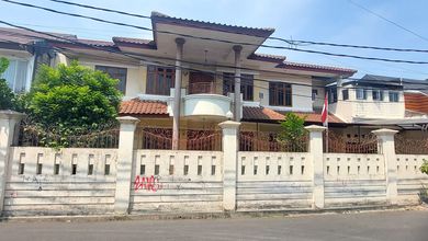 Jual Rumah Cantik LT 509 m2 di Pejaten, Jakarta Selatan