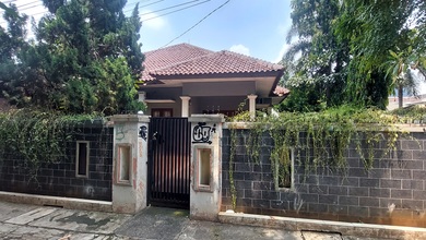 Rumah Apik 1 Lantai Di Jl Peninggaran Timur, Kebayoran Lama Utara