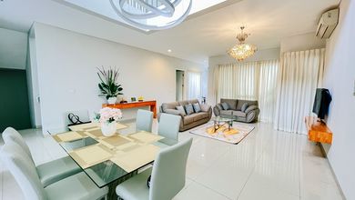 Rumah Siap Tinggal dengan Luas m2 Furnished