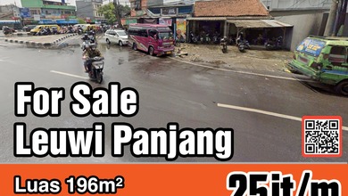 Rumah Mewah Luas 196 m2, area Leuwi Panjang, Bandung