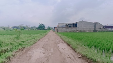 Jual Terjangkau Tanah 309 m2 Lokasi Strategis