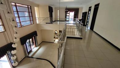Jual Rumah Baru area Buah Batu, Bandung Luas 488 m2