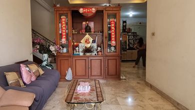 Jual Rumah Siap Tinggal di Pantai Indah Kapuk, Jakarta Utara, LT 405 m2