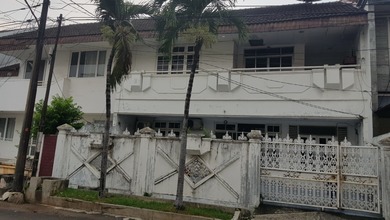 Jual Cepat Rumah Mewah area Pluit, Jakarta Utara, LT 150 m2