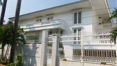 Rumah Premium di Permata Hijau, Jakarta Selatan, LT 800 m2