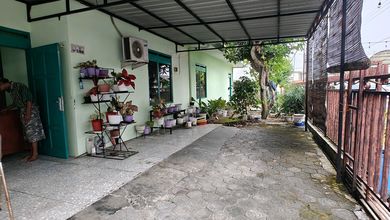 Rumah Prestisius di Kawasan Ngesrep, Semarang, LB 72m², Harga 4,5 Miliar