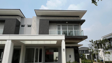 Jual Rumah Cantik Luas 196 m2 di Gading Serpong, Tangerang