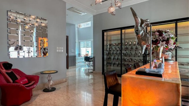 Apartemen 5BR Kondisi Terawat Terjangkau Minimalis Semi Furnished Pakubuwono Jakarta Selatan