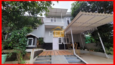 Rumah Mewah Luas 218 m2, area BSB City, Semarang