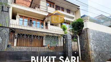 Jual Rumah Siap Tinggal area Bukit Sari, Semarang, LT 565 m2