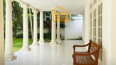 Jual Rumah Cantik LT 1201 m2 di papandayan, Semarang