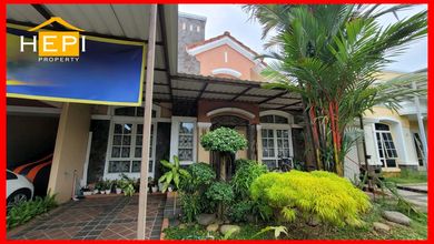 Dijual Rumah Nyaman di Graha Padma, Semarang - LT 153m²
