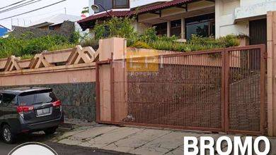 Jual Segera Rumah Elit area Gajah Mungkur, Semarang, LT 1353 m2