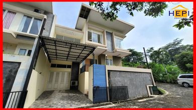 Jual Rumah Baru di Candi Golf, Semarang LT 294 m2