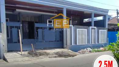 Rumah Premium Luas 240 Jual di Tanah Mas, Semarang
