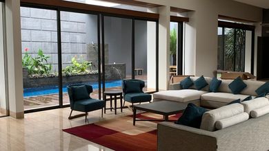 Jual Rumah Bagus LT 801 m2 area BSD City, Tangerang