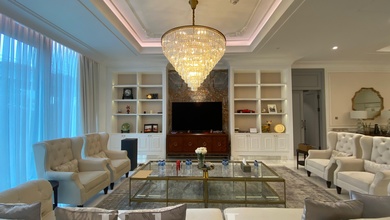 Dijual Cepat Apartemen 3BR  Kondisi Baik Siap Huni