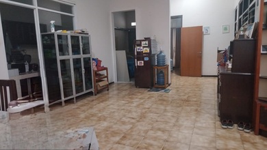 Jual Rumah Mewah Luas 200 m2 Kawasan BKR, Bandung