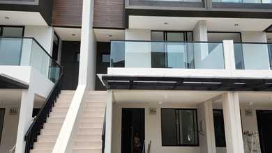Rumah Unfurnished Lokasi Strategis Daerah Pantai Indah Kapuk