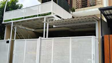 Jual Rumah Cantik Luas 112 m2 di BSD Griya Loka, Tangerang