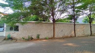 Jual Tanah Area Strategis, Luas 420 m2