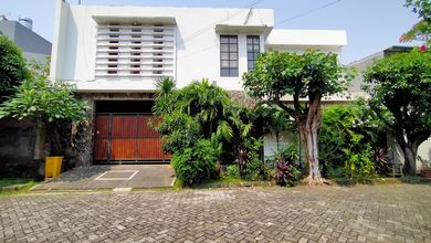 Rumah Sewiming Pool Di Obral Murah Lt 432mtr Taman Kedoya Indah Shm 
