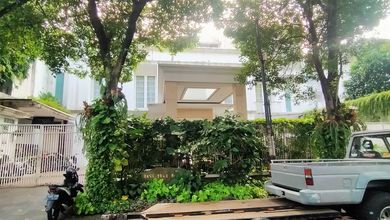Huniyan Dekat Scbd Senopati Haraga Miring Jl. Hang Tuah Kebayoran Baru Jakarta Selatan 