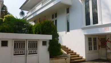 Rumah Modern di Permata Hijau, Jakarta Selatan, LT 1000 m2