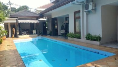 Huniyan Swimming harga miring Kemang SHM strategis lt 848mtr Jakarta Selatan 