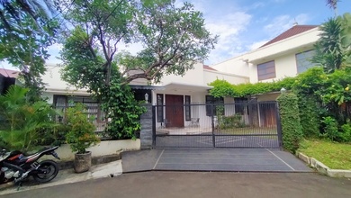 Rumah Premium area Kemang, Jakarta Selatan, Luas 500 m2