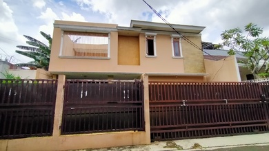 Rumah Minimalis area Kemang, Jakarta Selatan, LT 331 m2