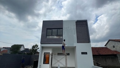 Jual Rumah Megah Luas 97 m2 Area Ciwastra, Bandung