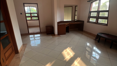 Jual Segera Rumah Elit di Antapani, Bandung, LT 477 m2