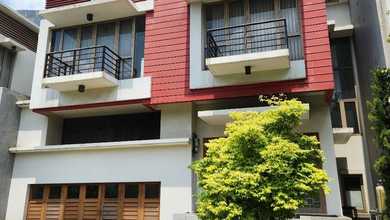 Rumah Minimalis area Raffles Hills, Jakarta Timur, LT 250 m2