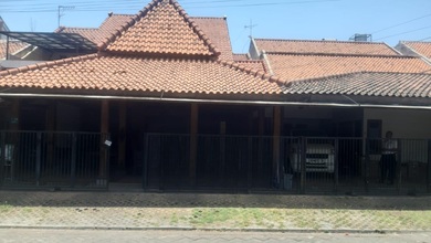 Rumah Modern area Rungkut, Surabaya, LT 288 m2