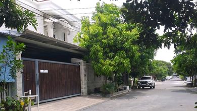 Jual Segera Rumah Elit di Manyar, Surabaya, Luas 282 m2