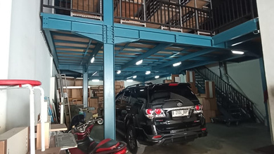 Dijual Gudang Era Prima Daan Mogot Uk 9x28m 3 Lantai Ada Office Lift Barang Siap Pakai HGB
