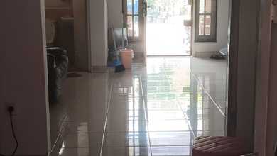 Kesempatan Rumah di Cengkareng, Jakarta Barat, LB 95m², Harga 2 Miliar