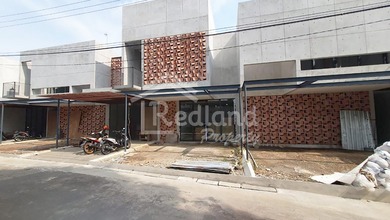 Rumah Premium LT 180 Jual di Candisari, Semarang